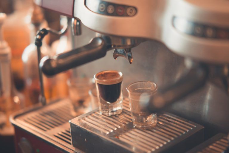 Yağmursuyu espresso makinesi, ofis kahve makinesi, Rainwater marka profesyonel kahve ekipmanı.